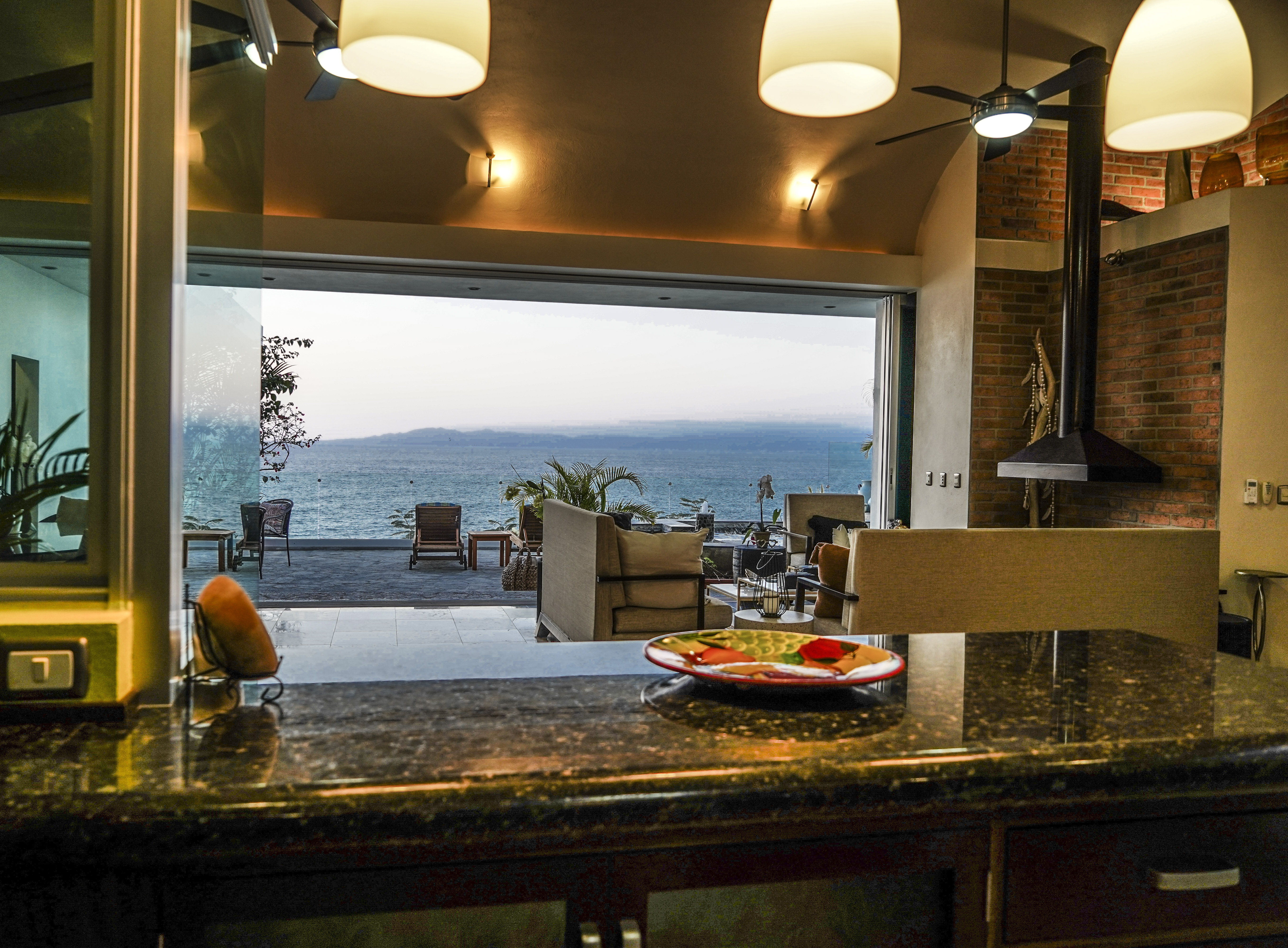 Casa Regia Kitchen Sunset